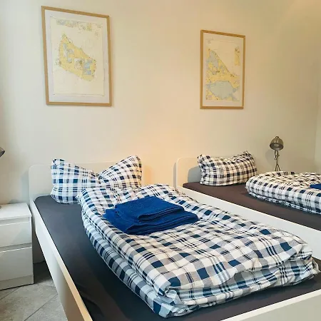 Kapitaenshaus An Der Warnow Mit Sauna Gasthuis Rostock