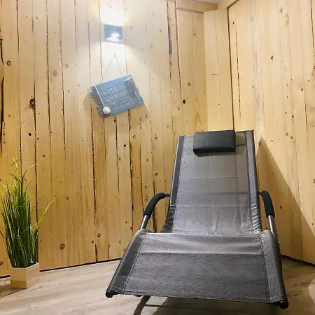 Gasthuis Kapitaenshaus An Der Warnow Mit Sauna