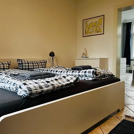 Kapitaenshaus An Der Warnow Mit Sauna Guest house *