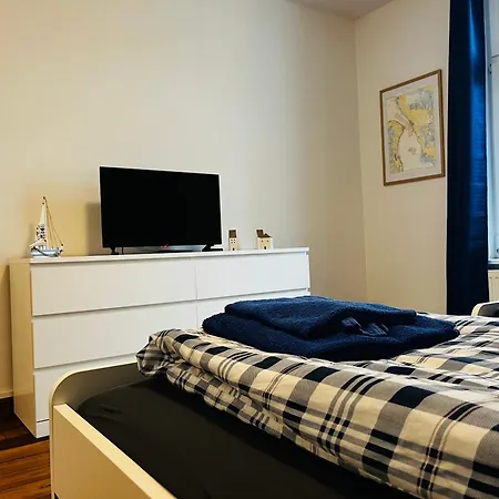 Kapitaenshaus An Der Warnow Mit Sauna 4* Rostock