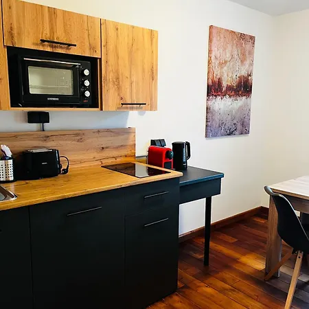 Gasthuis Kapitaenshaus An Der Warnow Mit Sauna 4*