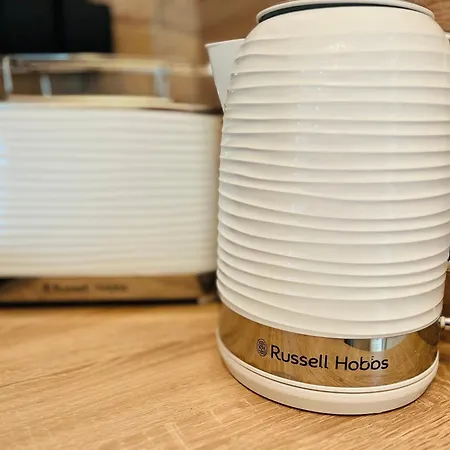 Kapitaenshaus An Der Warnow Mit Sauna בית הארחה