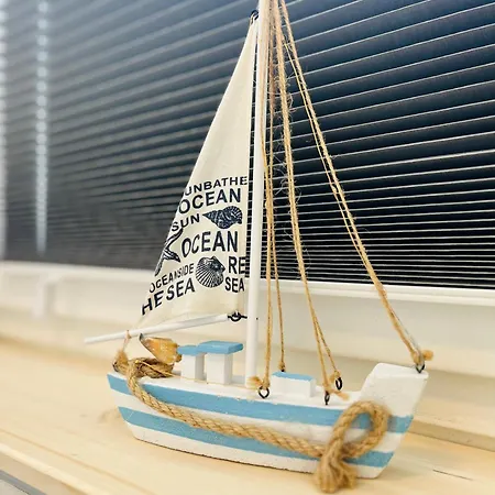 בית הארחה Kapitaenshaus An Der Warnow Mit Sauna רוסטוק