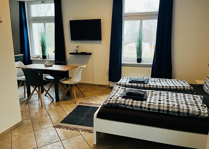 Kapitaenshaus An Der Warnow Mit Sauna 4*