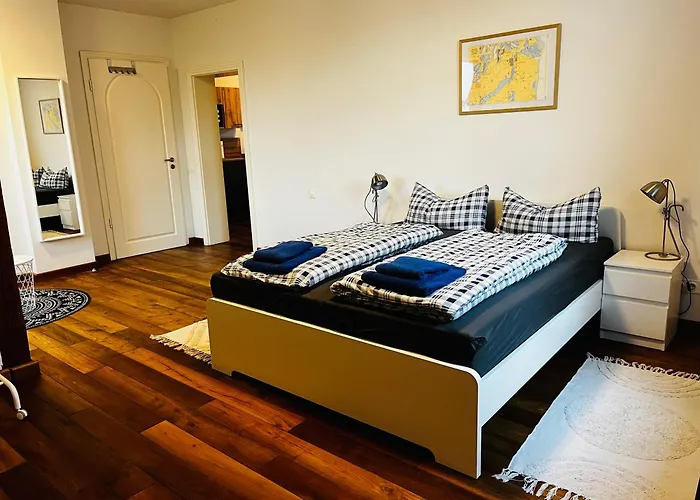 Pensionat Kapitaenshaus An Der Warnow Mit Sauna